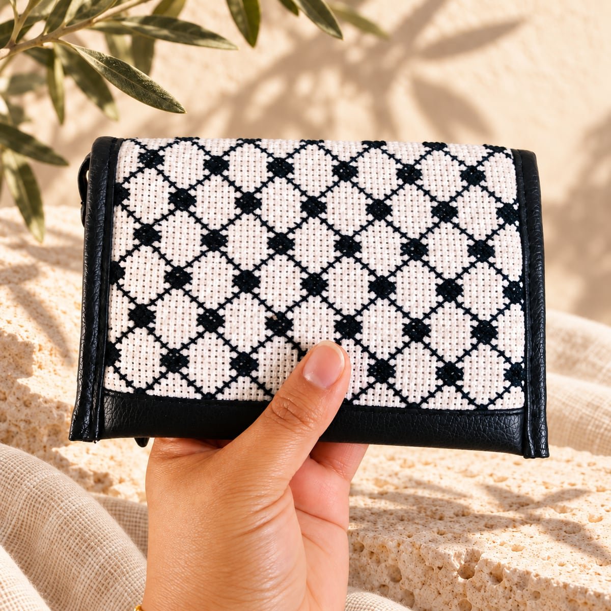 Palestine Keffiyeh Purse - Image 3
