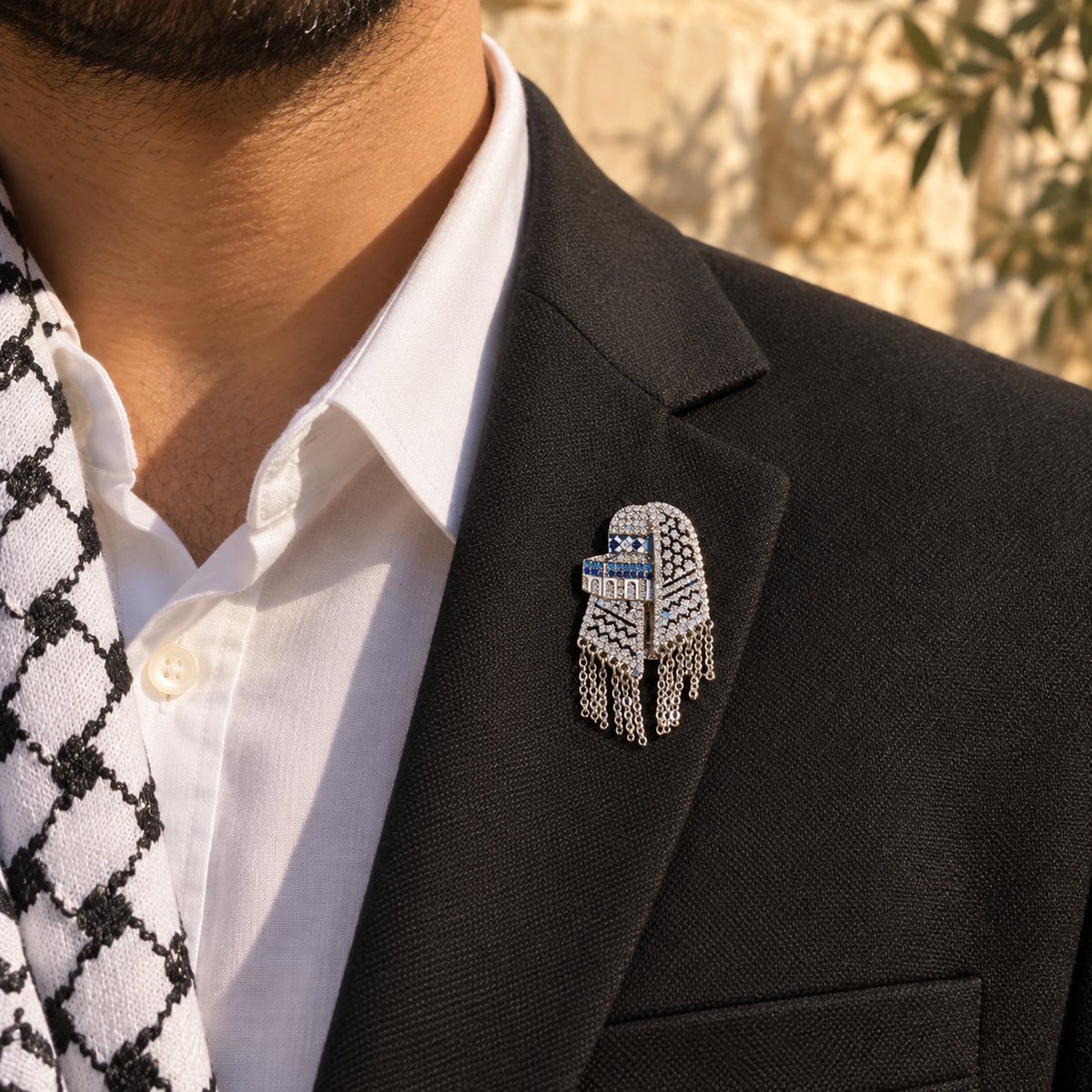 Keffiyeh Chain Brooch Silver - Image 3